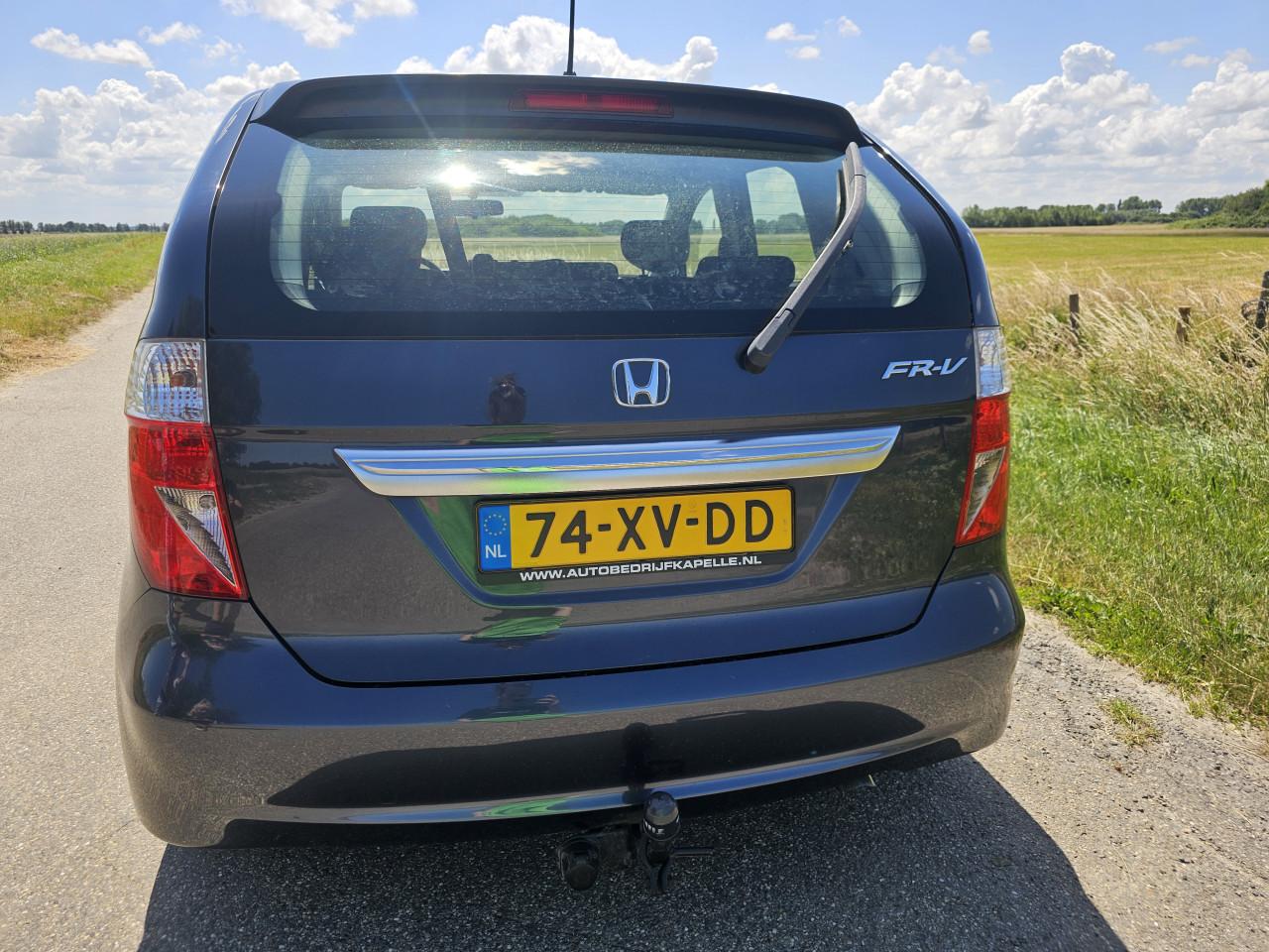Honda FR-V 6-persoons