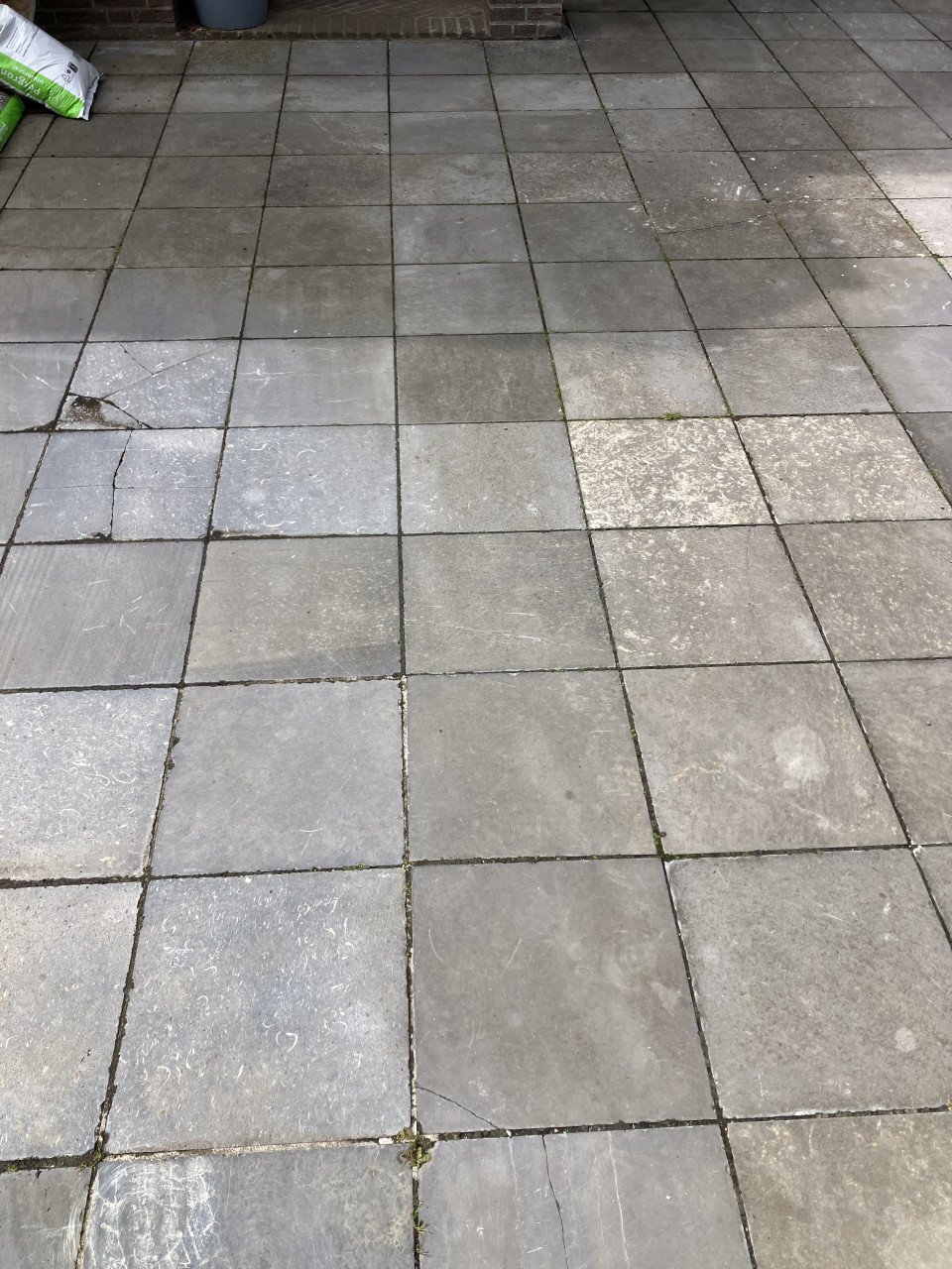 10 m2 natuursteen 40x40x2 GRATIS OPHALEN