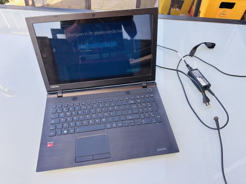 Toshiba Satellite C55D-C-16F