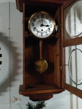 """MOOIE REGULATEURKLOK""