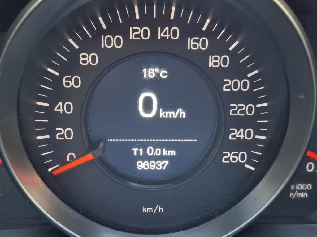 Volvo V40 1.5 t2 inscription automaat leer/nav/clima/park