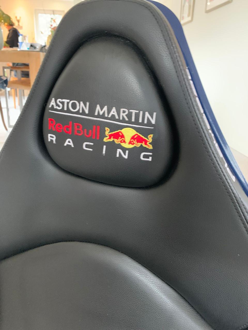 Complete fanatec sim racing set up, playseat F1