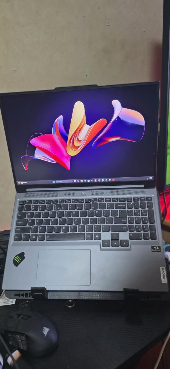 Lenovo legion 5 Slim RTX 4070 MET GARANTIE