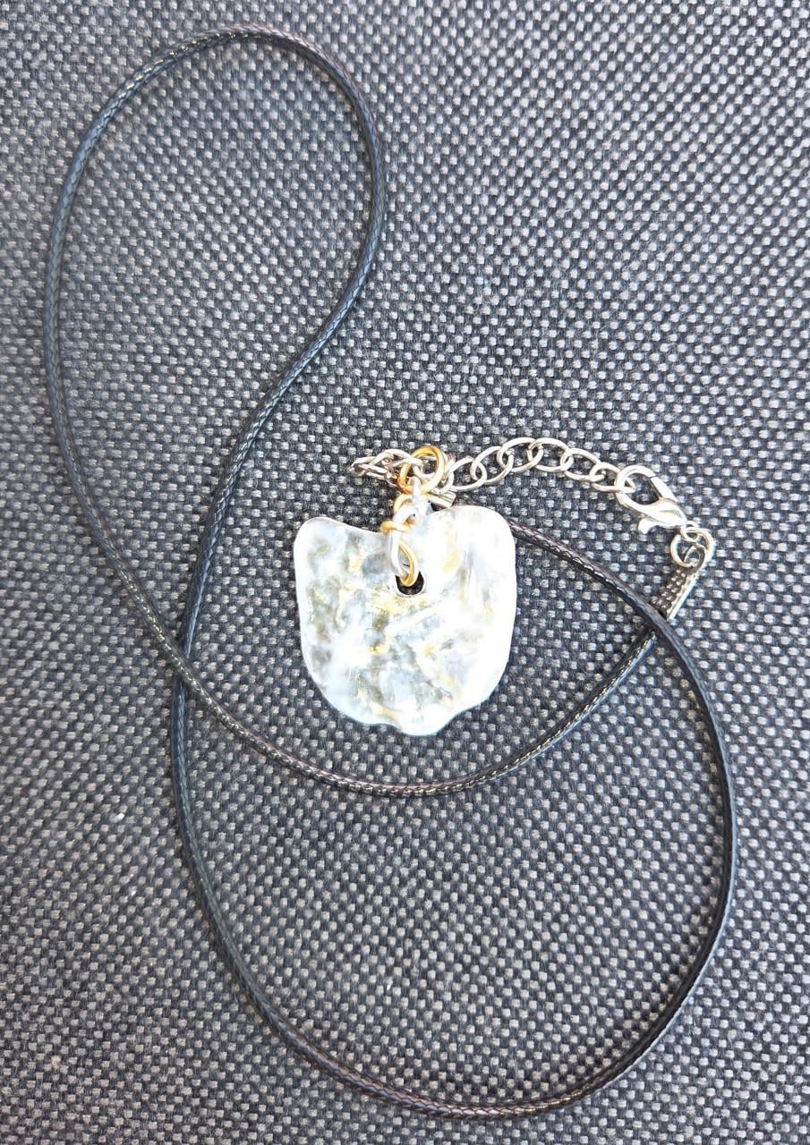 Hand gemaakte sieraad (Ketting)