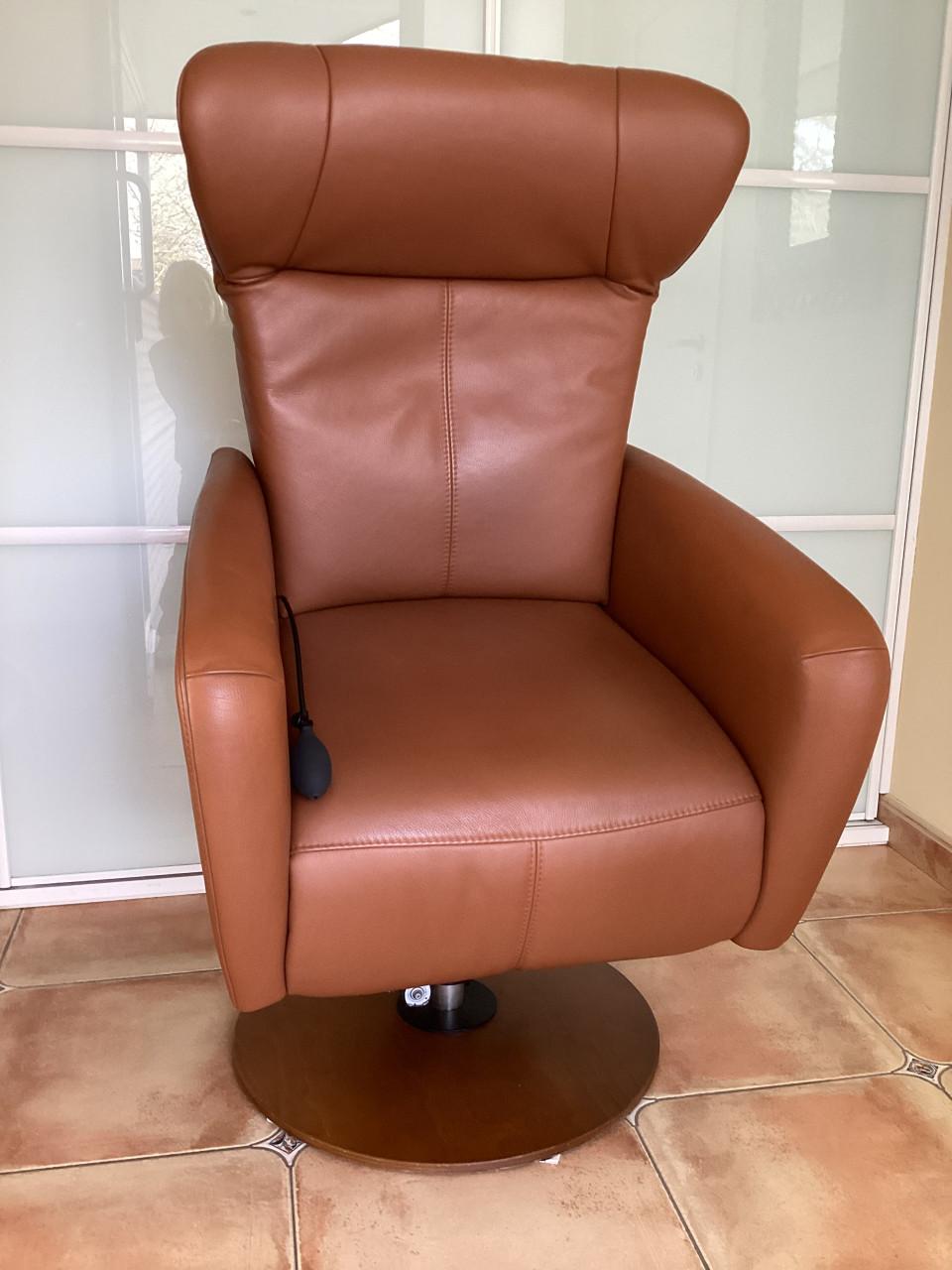 Luxe Prominent sta-op relax/liftfunctie met accu draadloos(als nieuw)