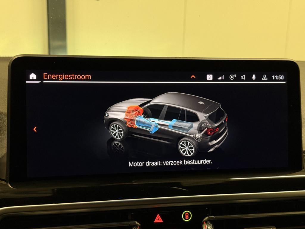 BMW X3 xdrive30e m-sport | stoelverwarming | achteruitrijcamera | trekhaak 