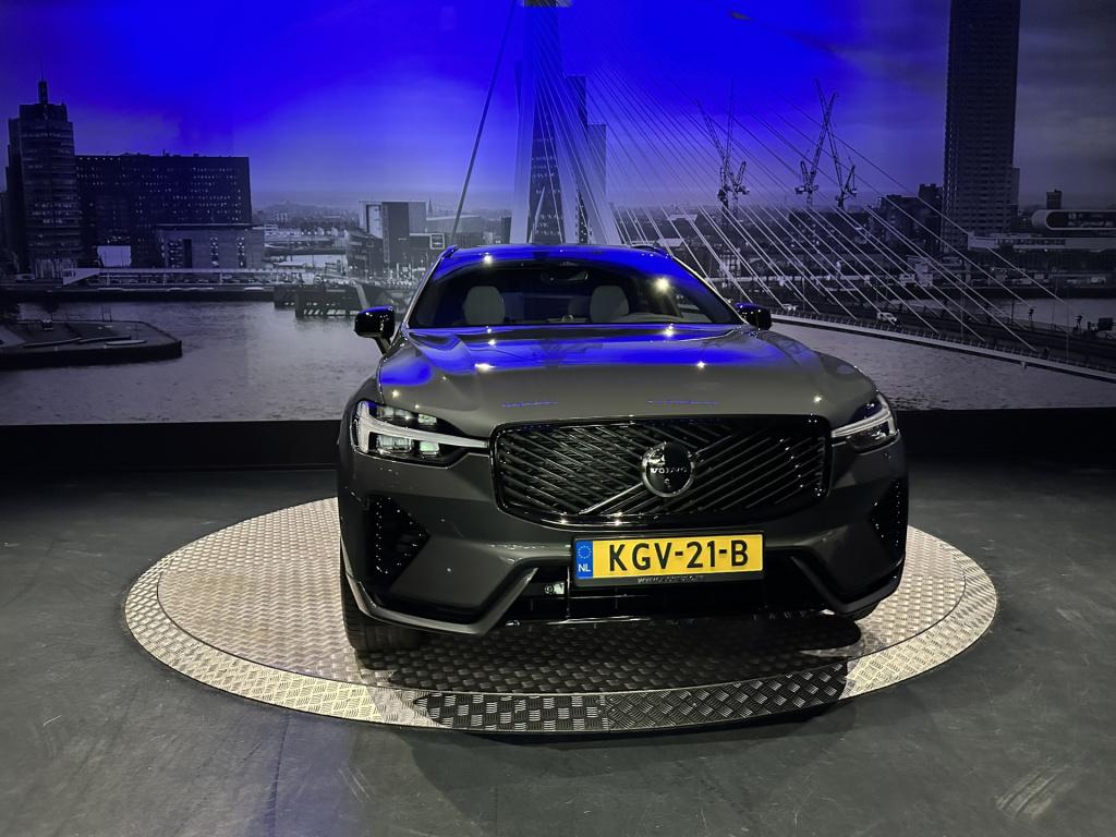 Volvo XC60 2.0 t8 plug-in hybrid awd plus black edition *nieuw model*