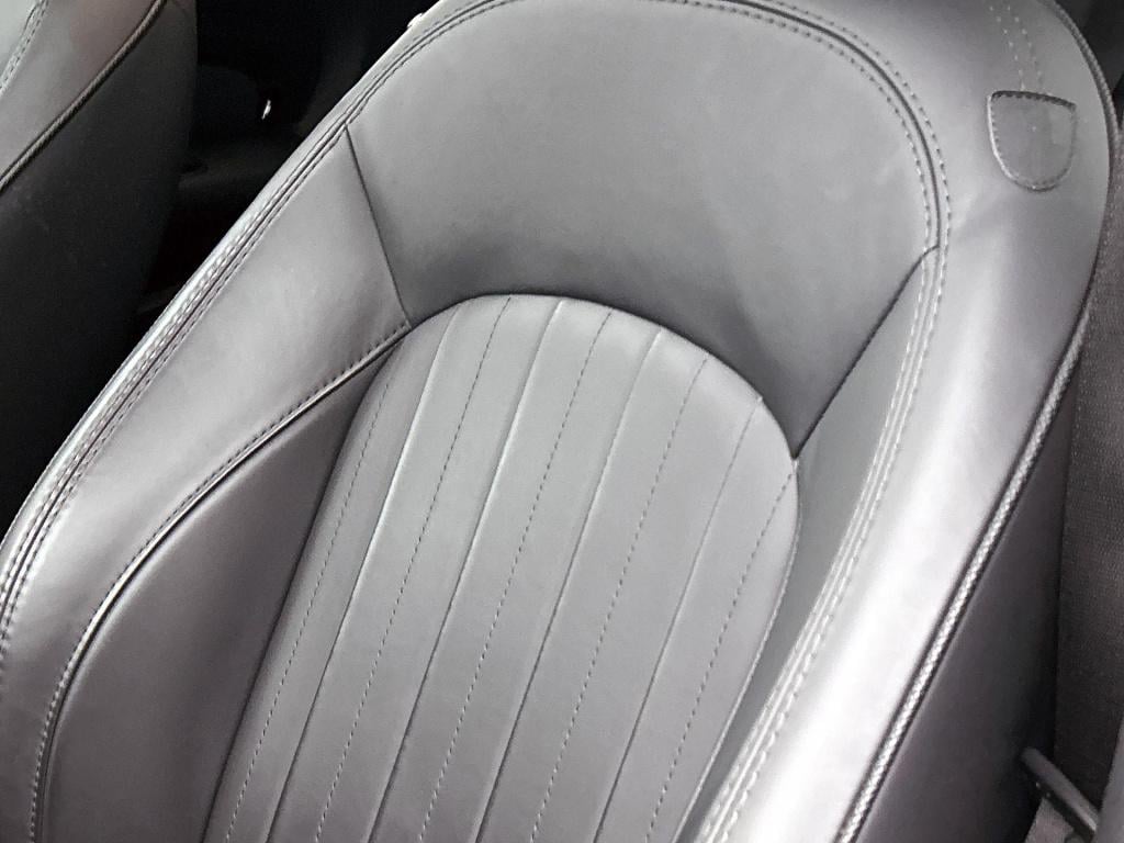 Mini Clubman 2.0 jcw all4 john cooper works | automaat | panoramadak | navi