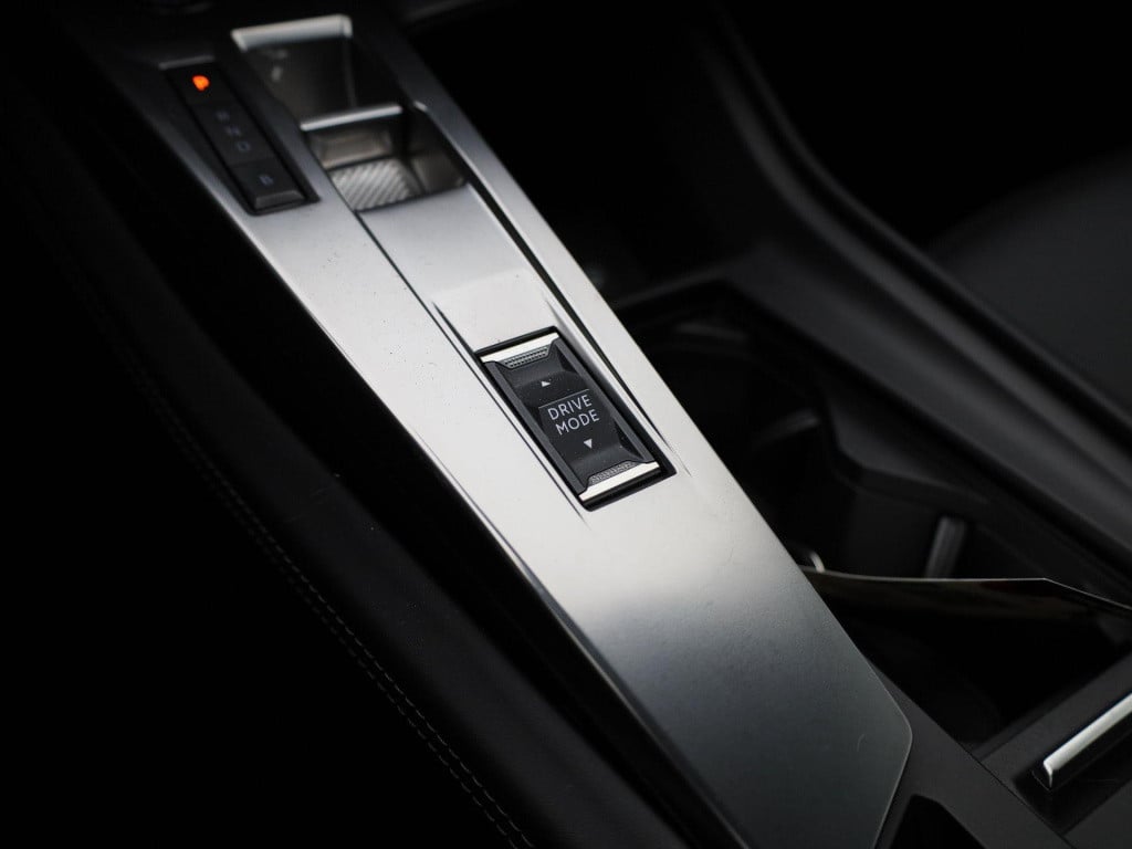 Peugeot 308 sw 1.6 hybrid 180 s&s eat8 allure pack | automaat | lmv | virtu