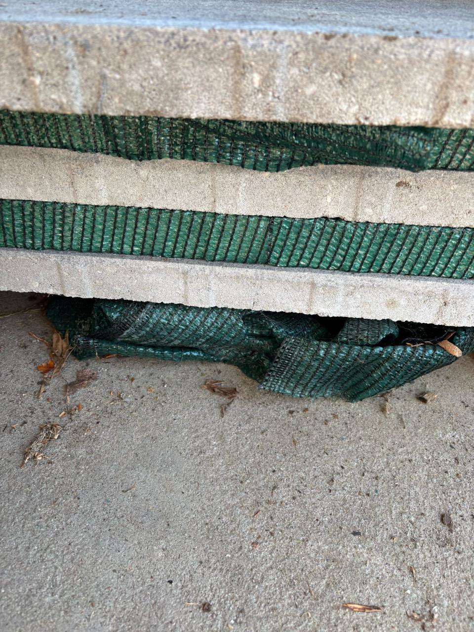 GRATIS, 10 tuintegels 30 x 60