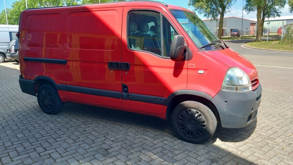Nissan Interstar 100.2.8 2.5 dci 308l