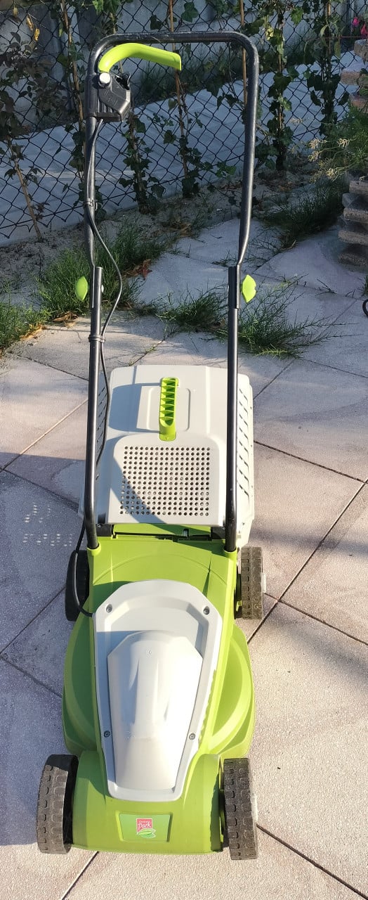 Electrische grasmaaier