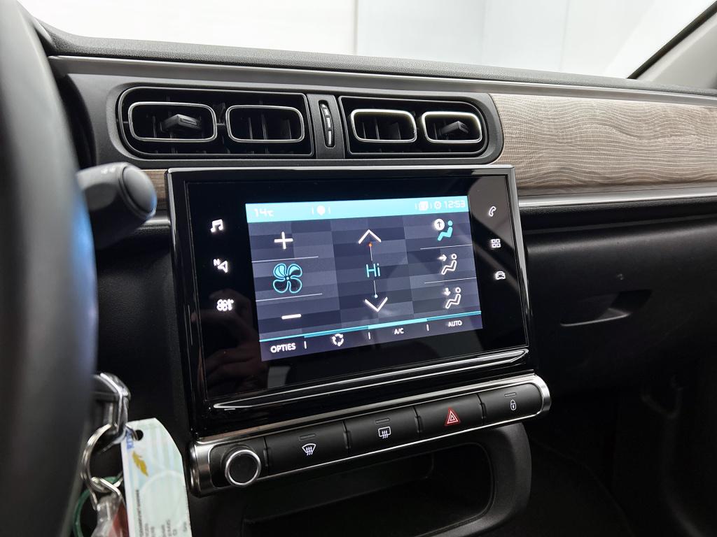 Citroen C3 83 pk shine | rijklaar | 17" lmv | camera | navigatie |