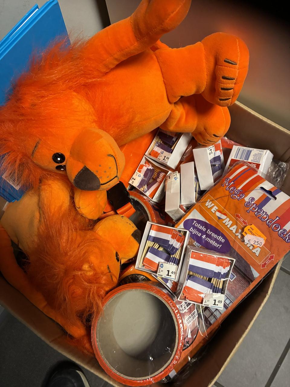 Oranje attributen WK
