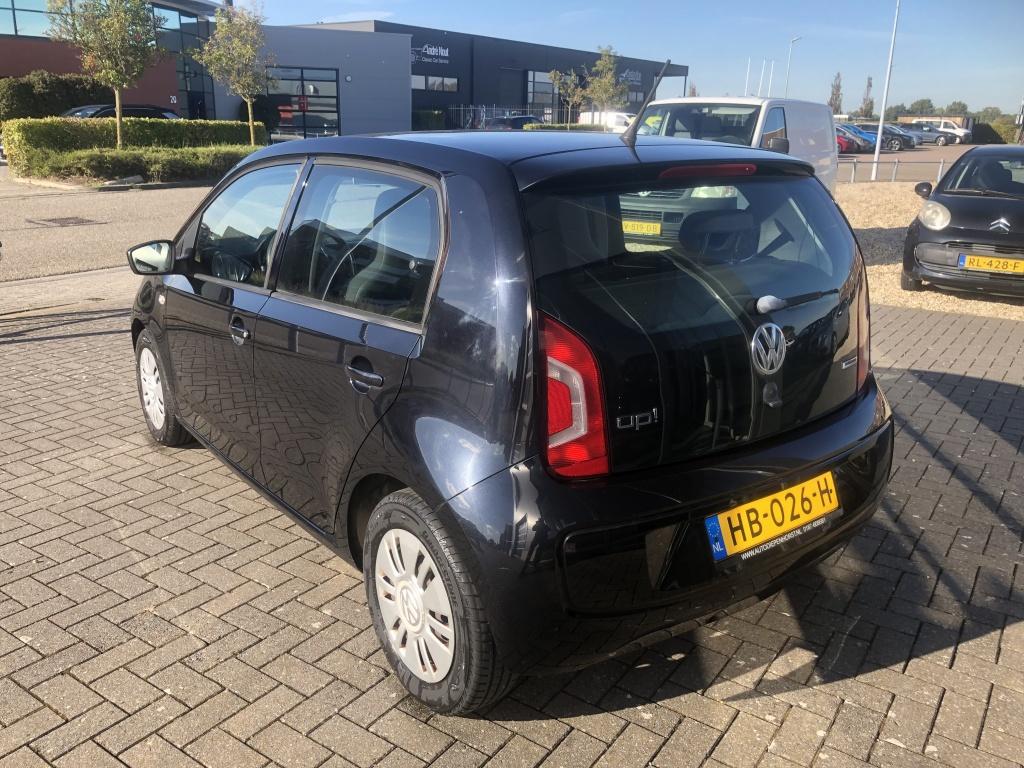 Volkswagen UP! 1.0 move up! bluem.