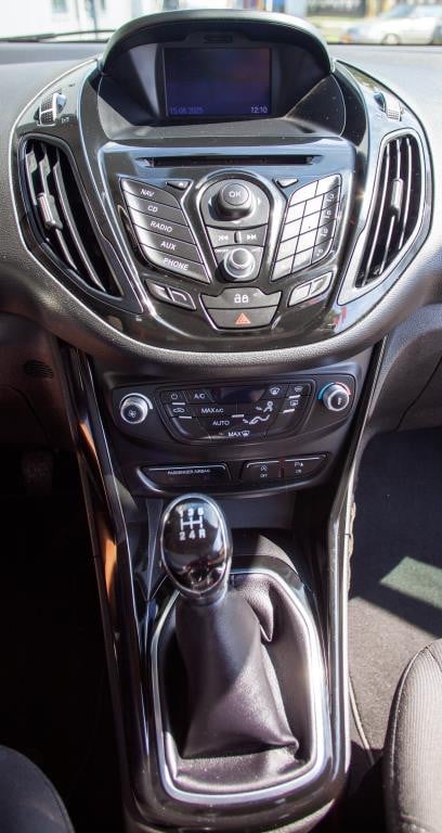 Ford B-max 1.0 ecoboost titanium
