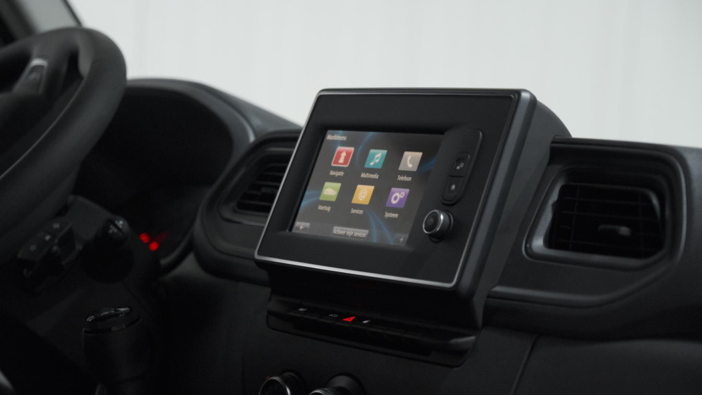Renault Master t35 2.3 dci 135 l2h2 comfort | direct leverbaar | navigatie 