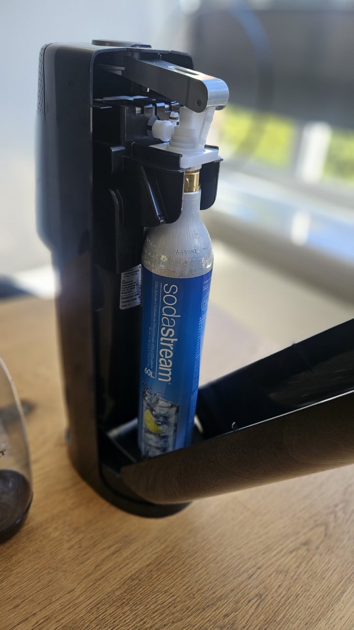 Sodastream met cilinder en flessen