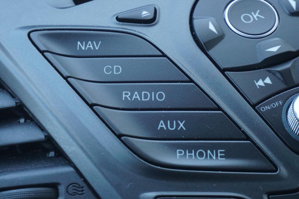 Ford Fiesta 1.0 style airco / navi / cruise / elektr. ramen / nap / apk t/m