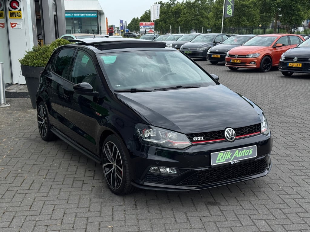 Volkswagen Polo 1.8 tsi gti * panoramadak * stoelverwarming * clima * pdc 2