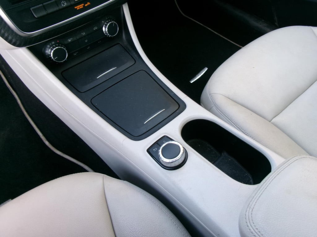 Mercedes-Benz Gla-klasse 200 automaat, cruise.contr., panoramadak, leer