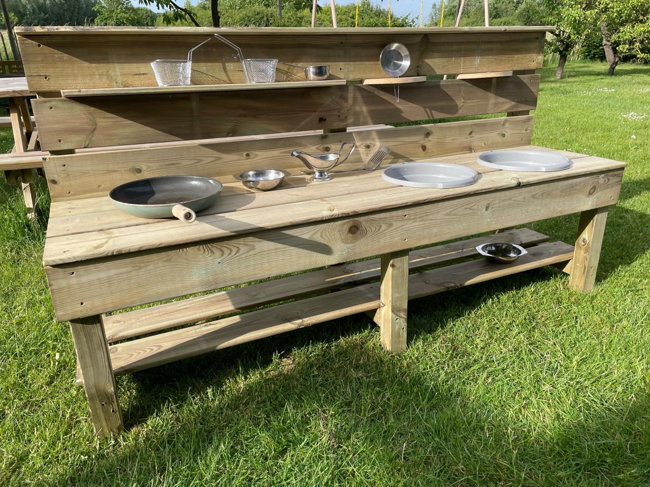 Modderkeuken / buitenkeuken