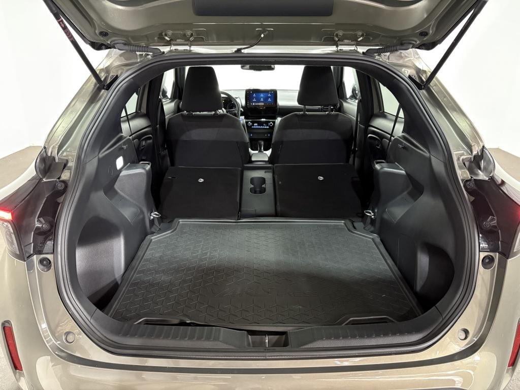 Toyota Yaris Cross 1.5 hybrid first edition | bsm | stoelverwarming | camer