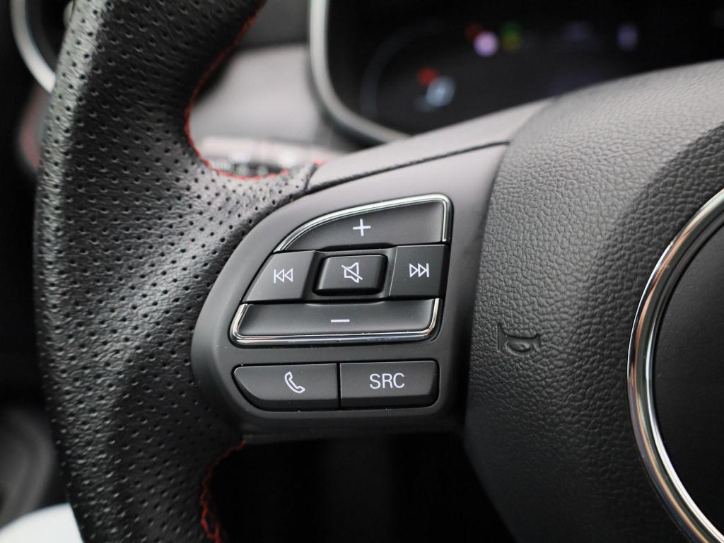 MG Zs Ev ev long range luxury 70 kwh