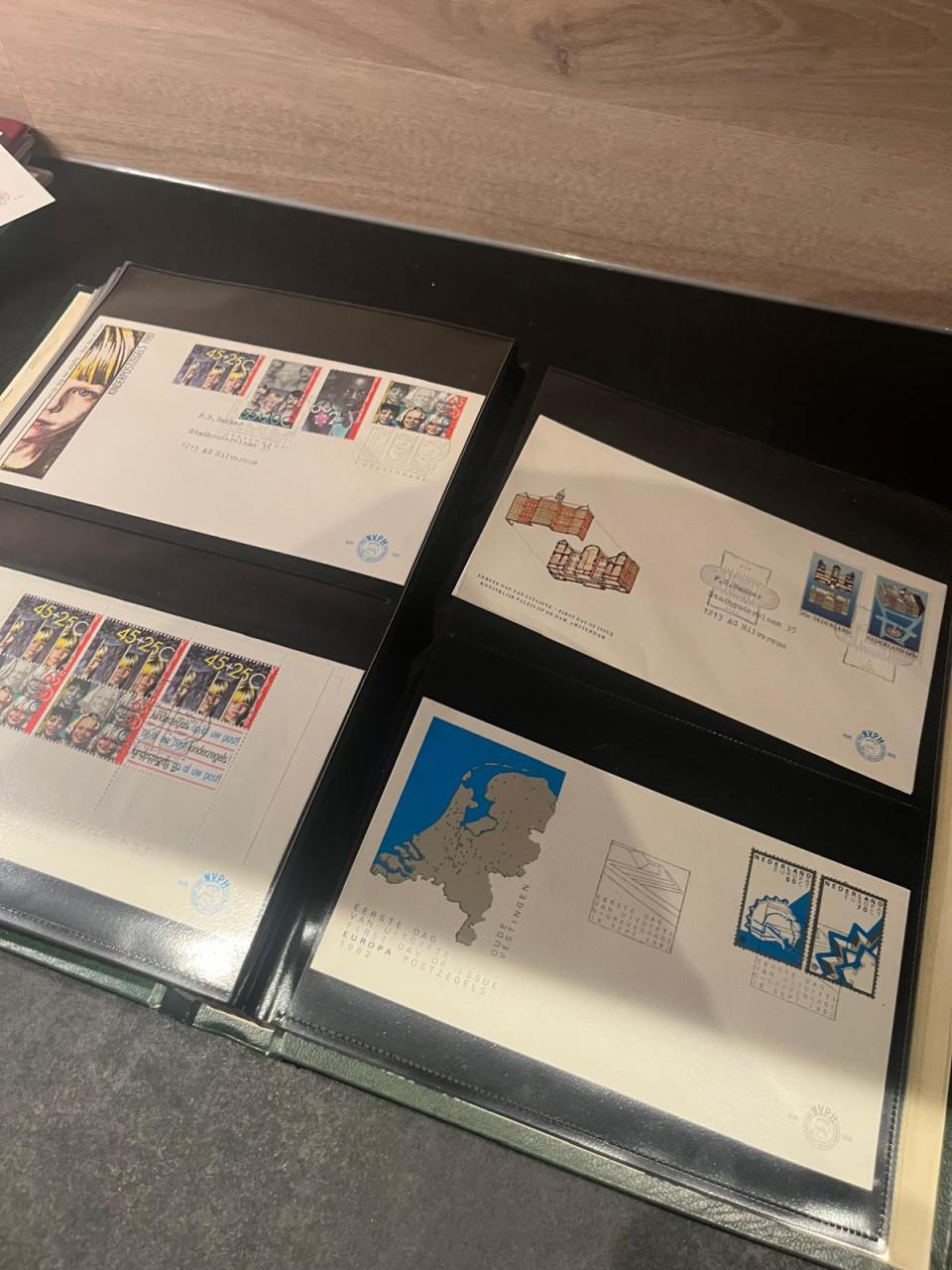 Album met FDC's Nederland waaronder oude enveloppen