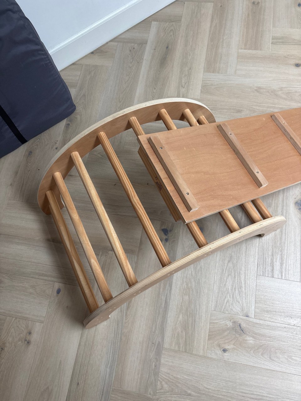 Klimrek en glijbaan