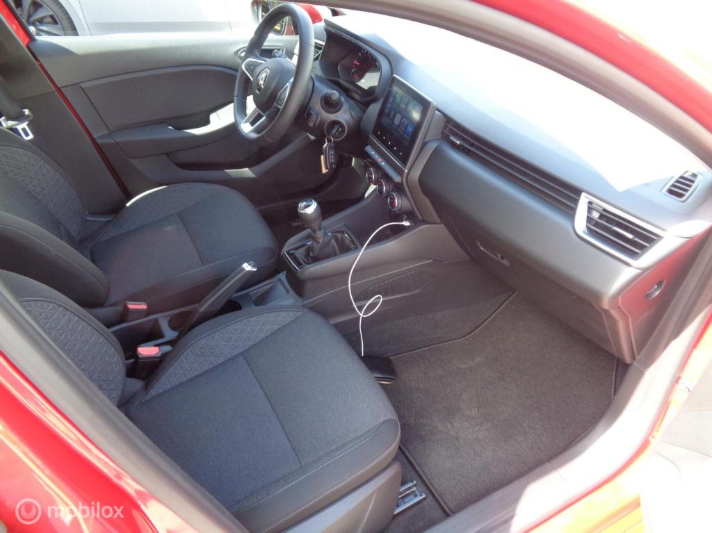 Renault Clio 1.0 tce intens/airco/lm velgen/carplay/pdc/cruise/full led/1st