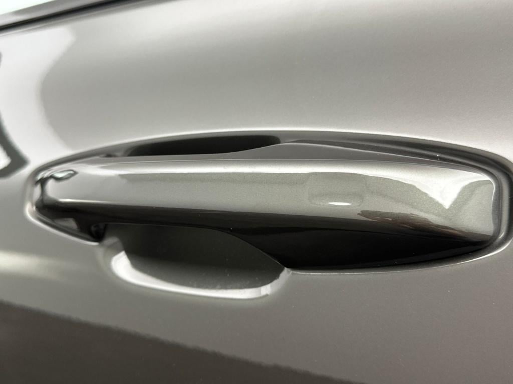 Volvo V60 t6 340pk recharge r-design| pano| b&w sound| adap.cruise| 360cam