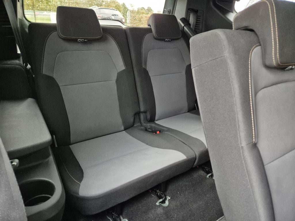 Dacia Jogger 1.6 hybrid automaat 140 extreme 7 pers. camera, blind spot det