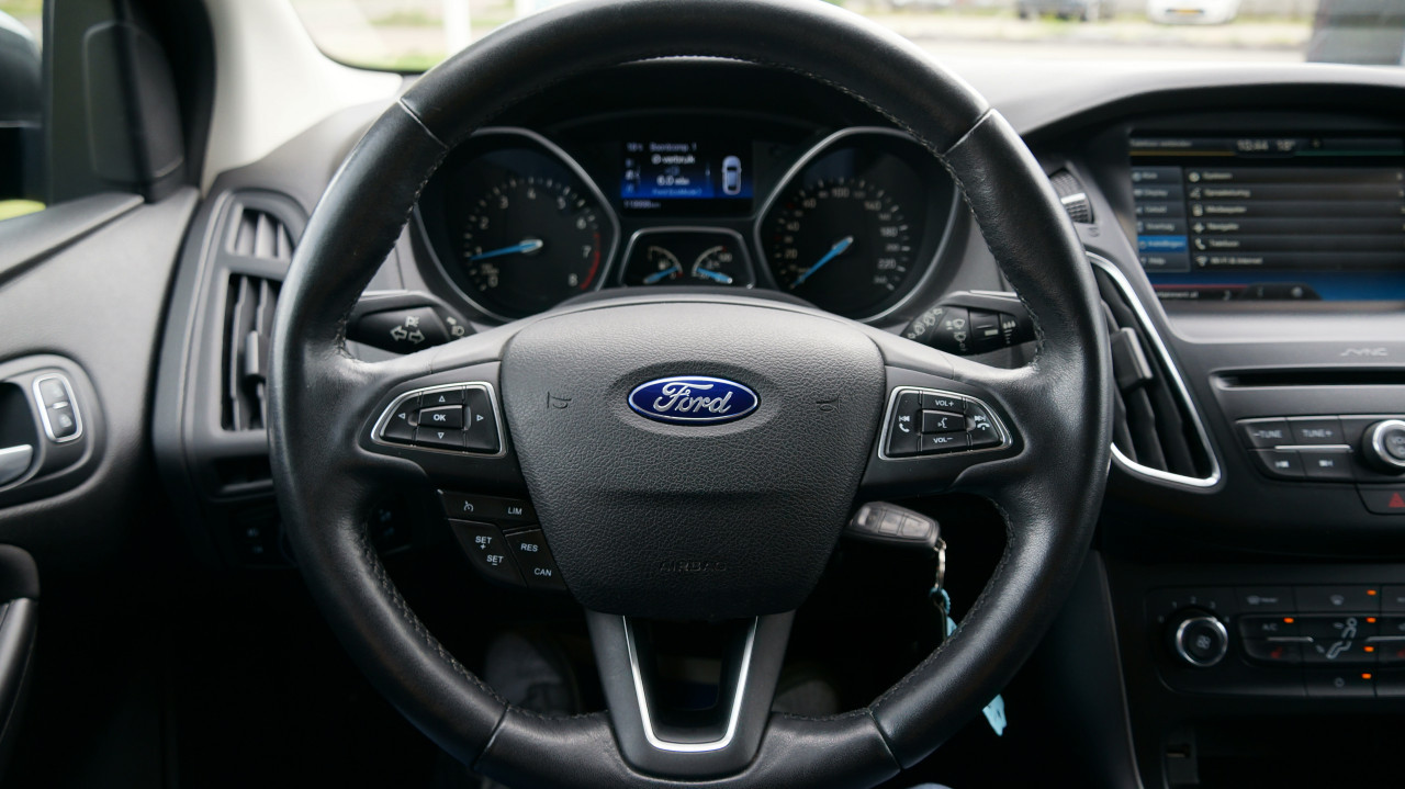 Ford FOCUS Wagon 1.0 Titanium Edition rijklaar incl garantie