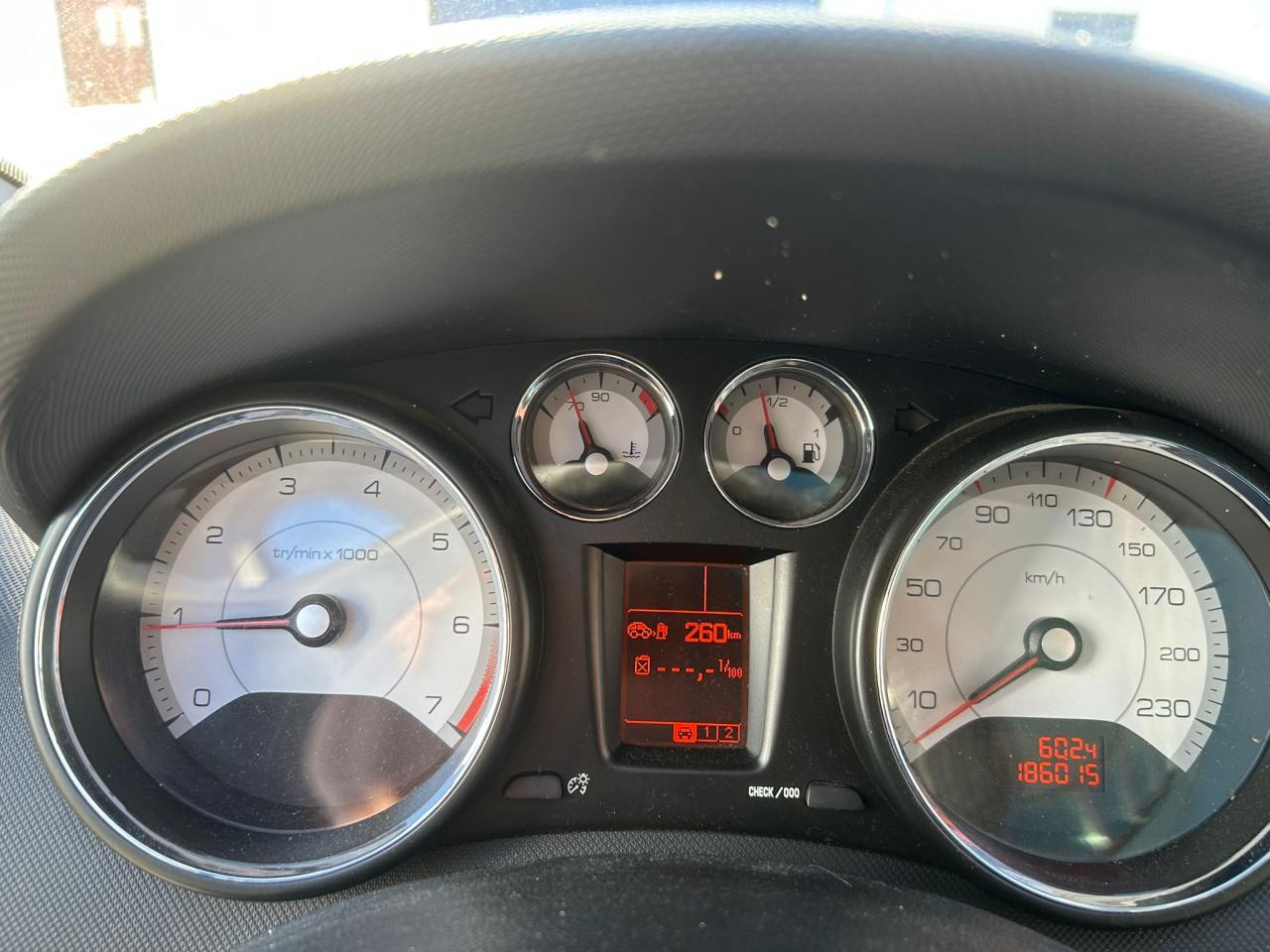 Peugeot 308 SW 1.6 THP Féline LEDER/PANORAMA/CLIMATECONTROL