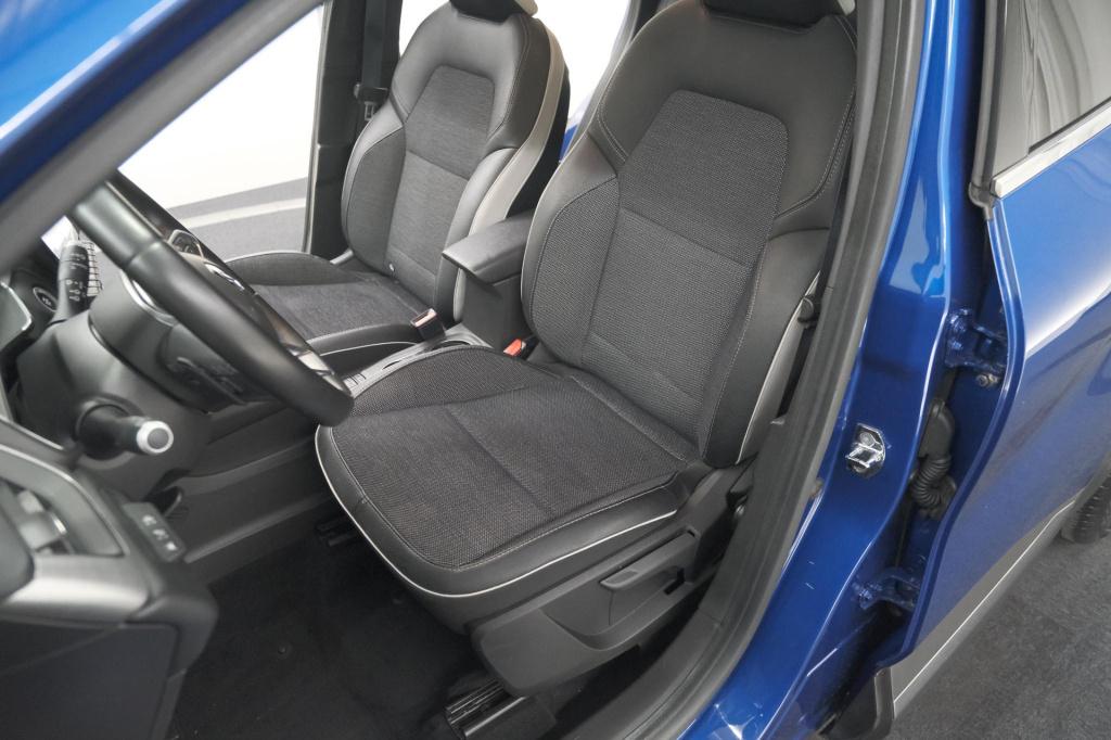Renault Captur tce 130 edc intens | trekhaak | rondom camerazicht | dodehoe