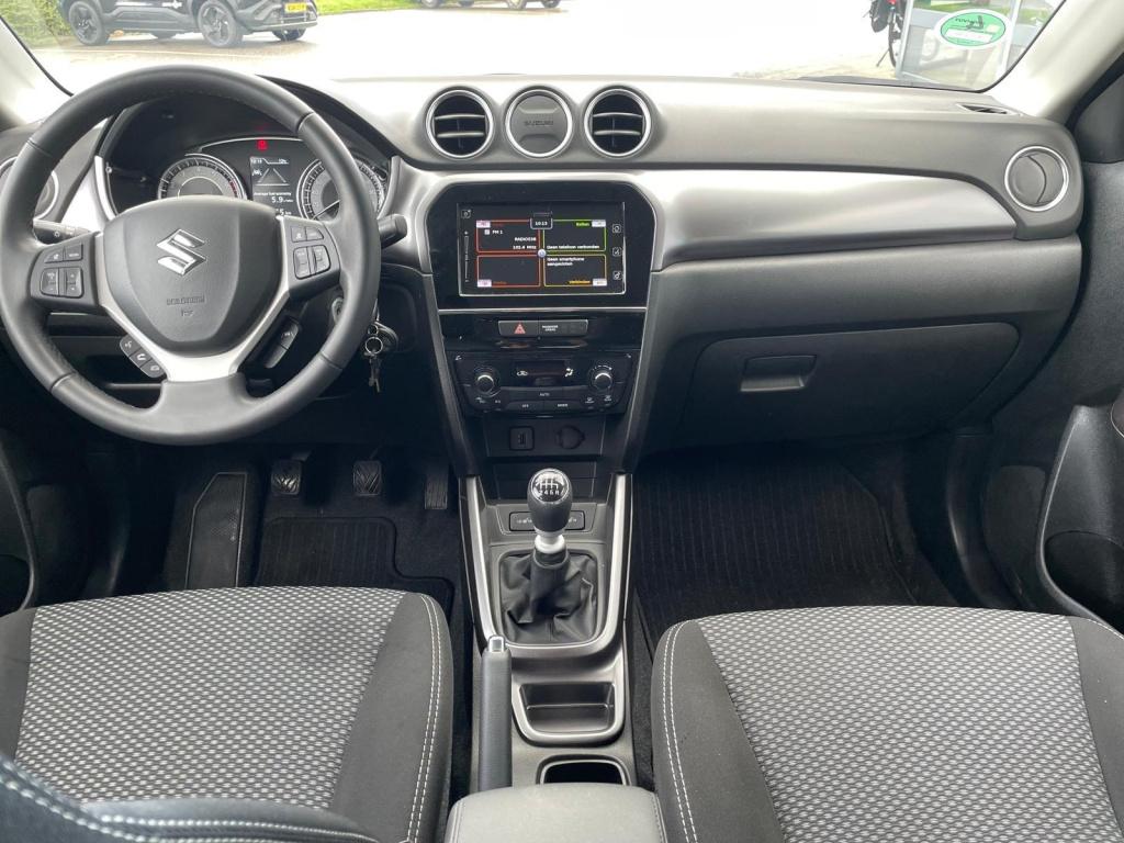 Suzuki Vitara 1.4 boosterjet select smart hybrid