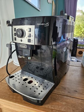 DeLonghi MagnificaS koffiemachine