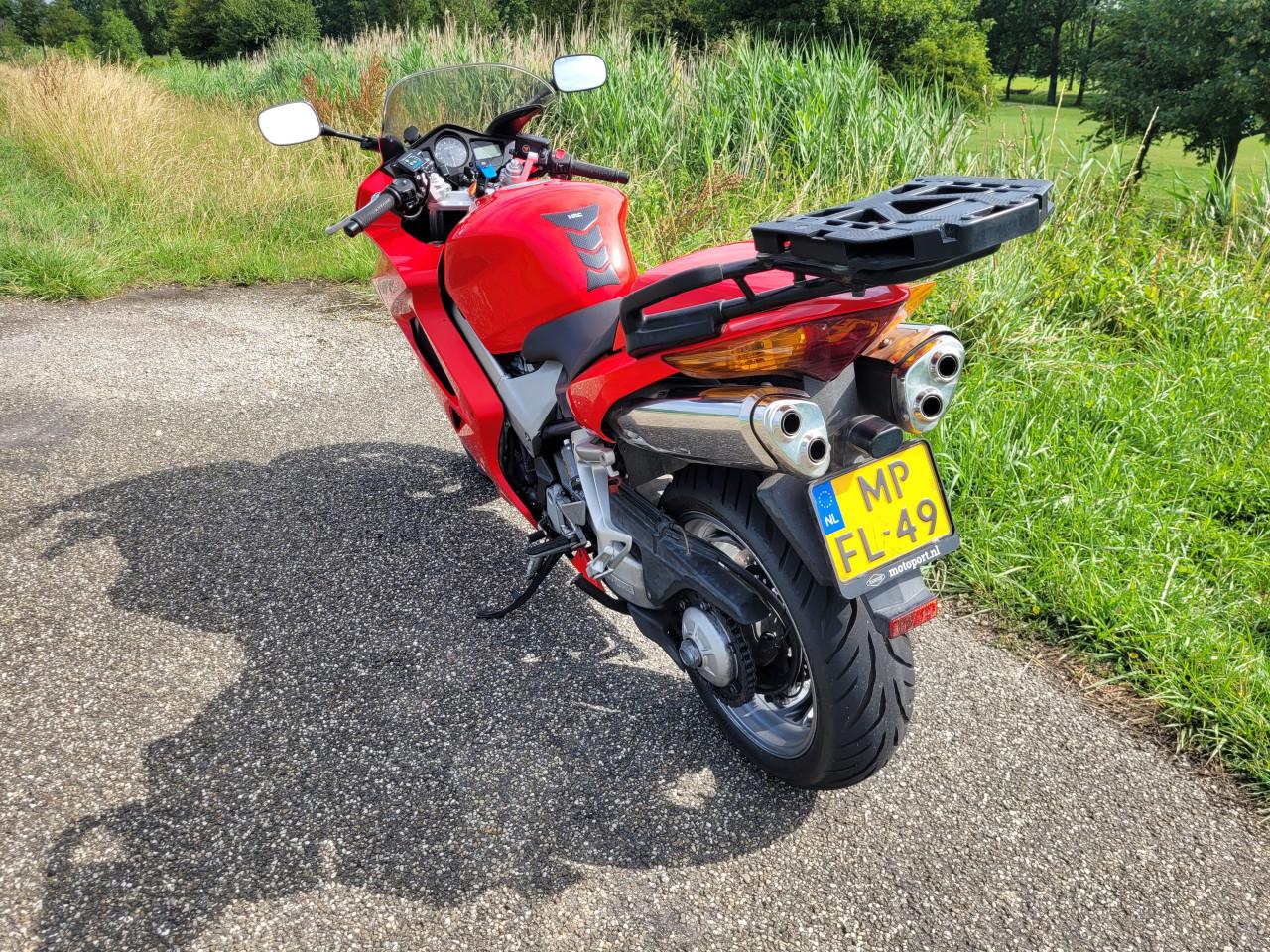 Honda VFR800