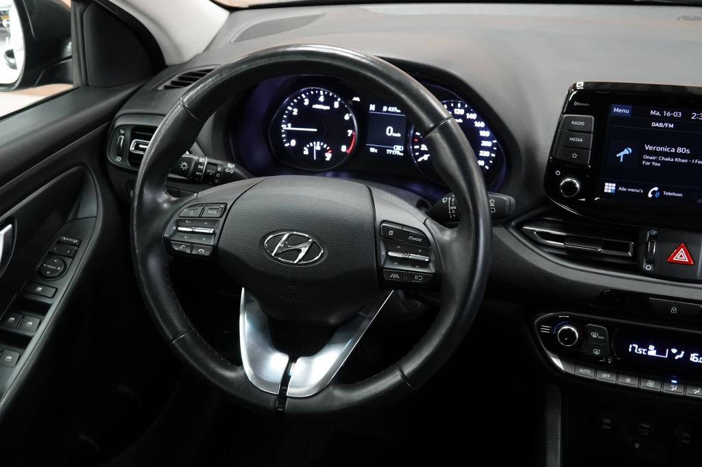 Hyundai I 30 1.0 t-gdi mhev | camera | cruise | carplay | pdc |