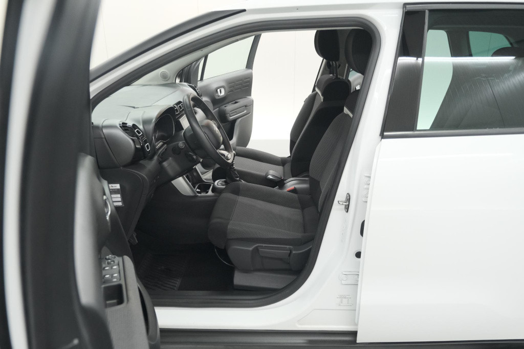 Citroen C3 Aircross puretech 110 shine | navigatie | parkeersensoren | clim