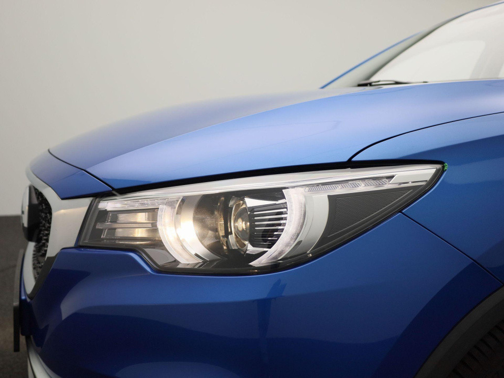 MG Zs-ev luxury 45 kwh | automaat | panoramadak | lederen bekleding | achte
