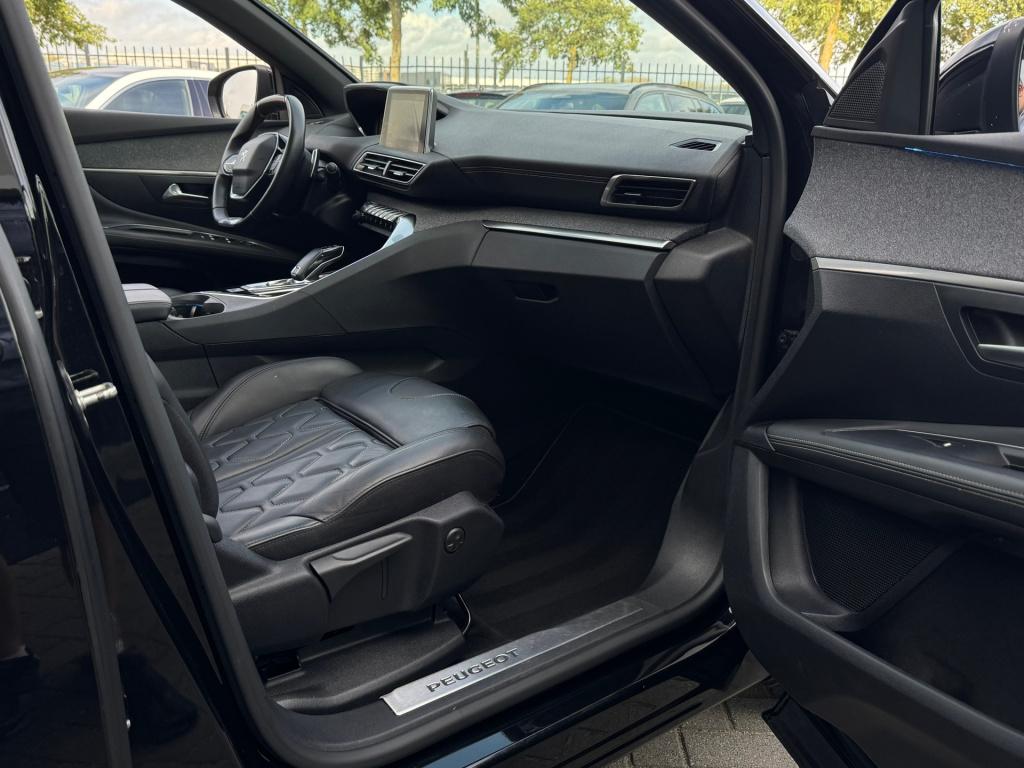 Peugeot 3008 1.2 puretech crossway * gt line * pano *