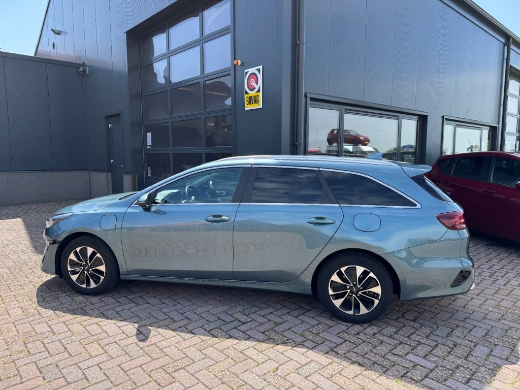 Kia Cee'd 1.6 gdi phev dynamic plusline