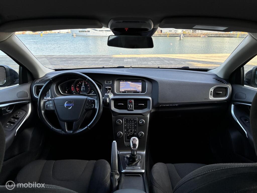 Volvo V40 Cross Country 1.6 T4 Kinetic km151.046 Nap BJ2013