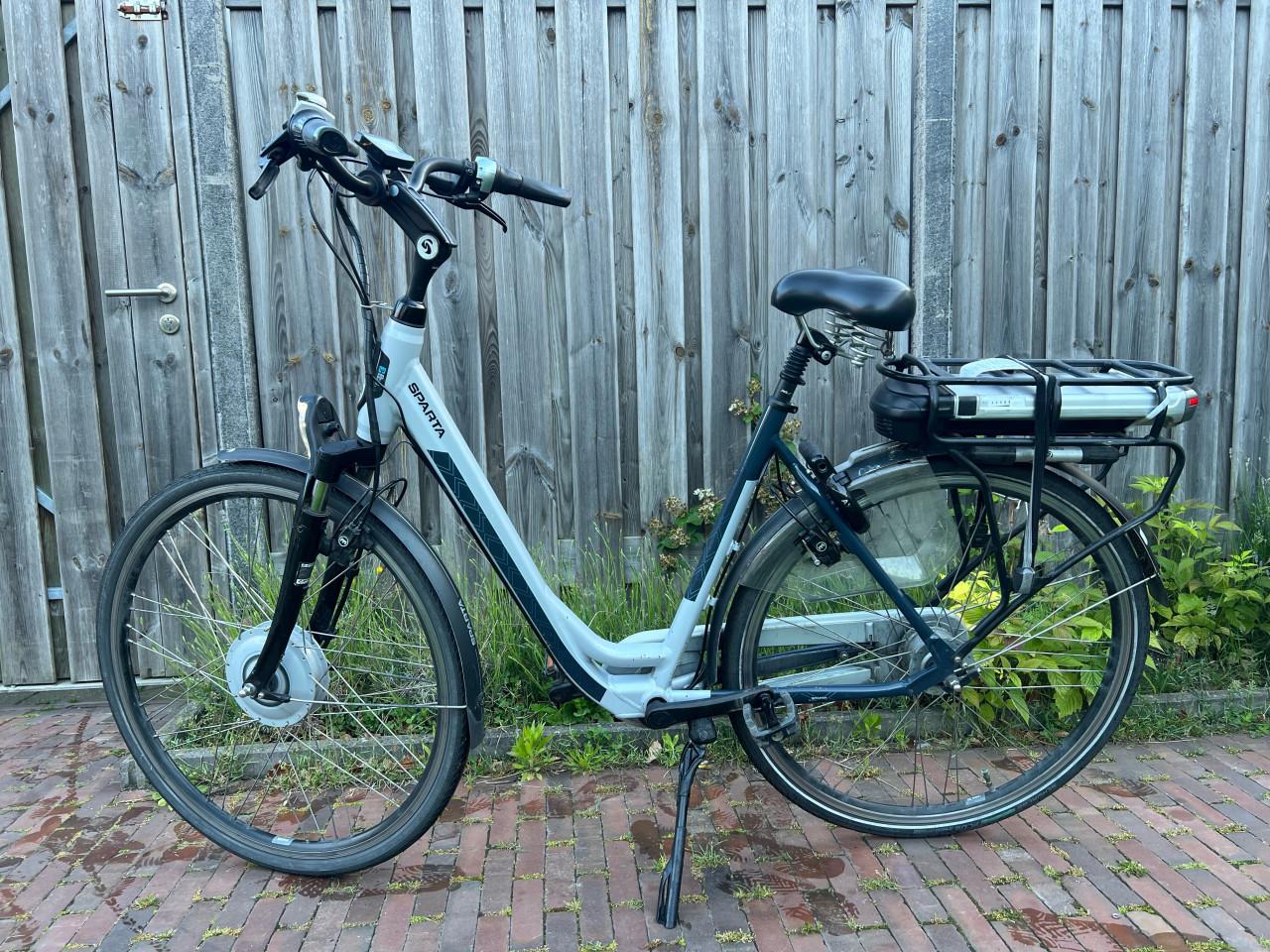 Sparta F8 E 53cm 430 WH accu