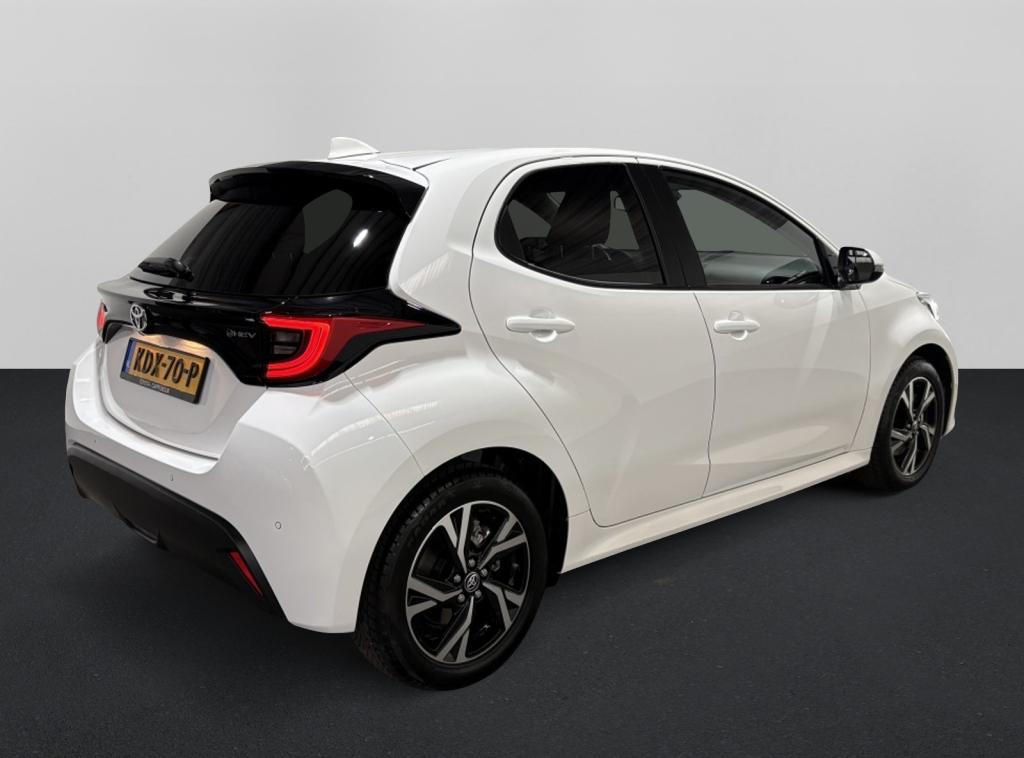 Toyota Yaris 1.5 hyb. 115 first edition | pdc |