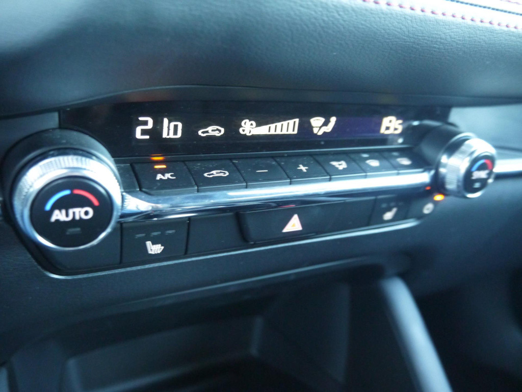 Mazda 3 2.0 e-skyactiv-g m hybrid 150 homura|rijklaar