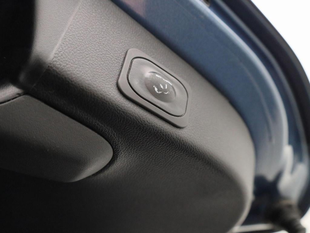 Ford Focus wagon 1.0 ecoboost hybrid st line x business | lmv | parkeer sen