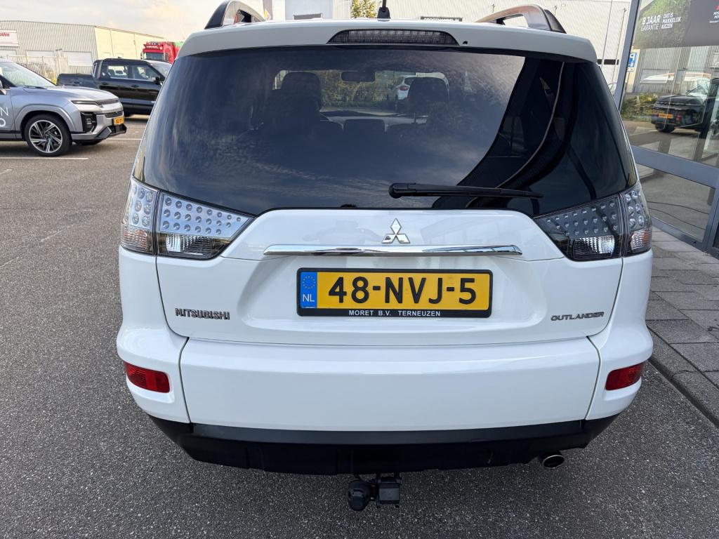 Mitsubishi Outlander 2.0 intro edition automaat
